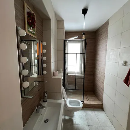 C&a Apartment